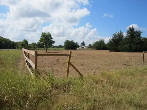 7937 County Road 315, Caldwell, TX 77836