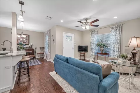 1305 E 30th St, Bryan, TX 77802 photo 5
