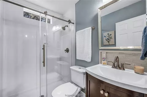 1305 E 30th St, Bryan, TX 77802 photo 17