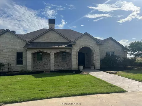 6500 Merka Rd, Bryan, TX 77808
