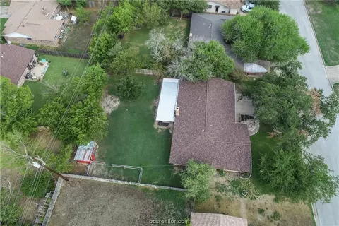 2209 Hillside Dr, Bryan, TX 77802 photo 33