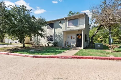 4505 Carter Creek Parkway 10, Bryan, TX 77802
