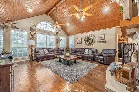 12080 Dilly Shaw Tap Rd, Bryan, TX 77808
