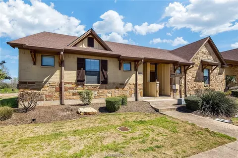 3320 General Pkwy, College Station, TX 77845