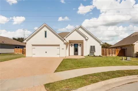 3096 Peterson Way, Bryan, TX 77802 photo 2