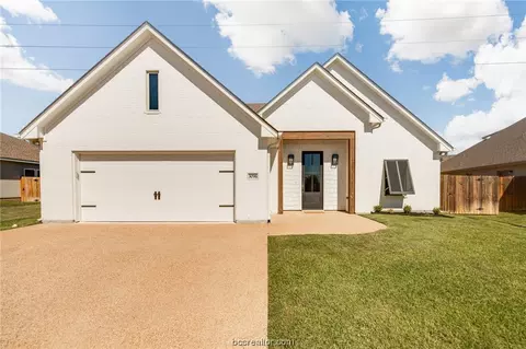 3096 Peterson Way, Bryan, TX 77802