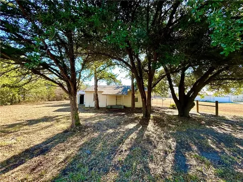 21652 Hwy 90 N, Bedias, TX 77831