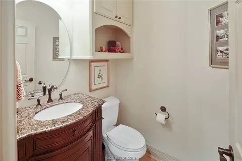 3703 Creston Ln, Bryan, TX 77802 photo 32