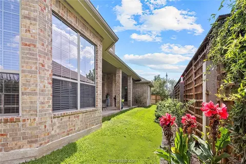 3703 Creston Ln, Bryan, TX 77802 photo 35
