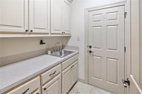 3703 Creston Ln, Bryan, TX 77802 photo 31