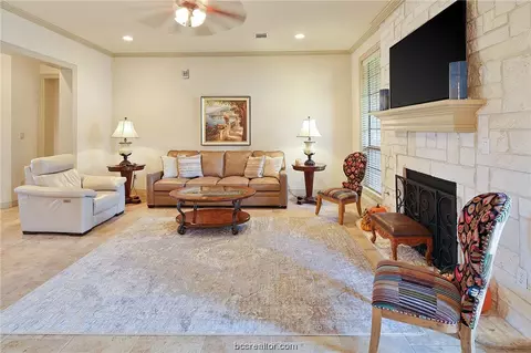 3703 Creston Ln, Bryan, TX 77802 photo 10
