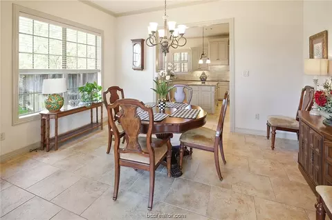 3703 Creston Ln, Bryan, TX 77802 photo 19