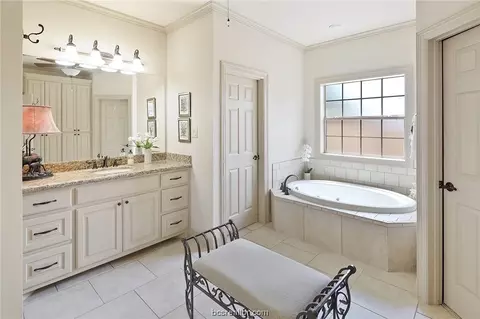 3703 Creston Ln, Bryan, TX 77802 photo 23