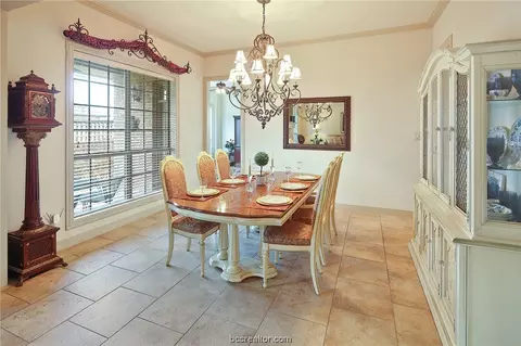 3703 Creston Ln, Bryan, TX 77802 photo 12