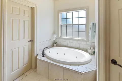 3703 Creston Ln, Bryan, TX 77802 photo 25
