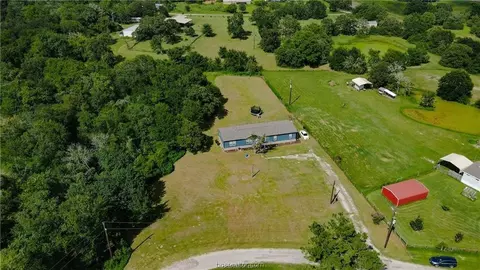 190 Pin Oak Dr, Somerville, TX 77879