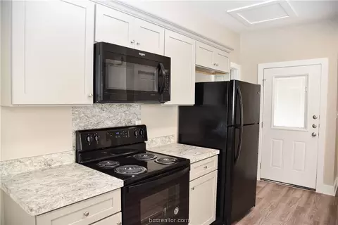 505 E 23rd St, Bryan, TX 77803 photo 7