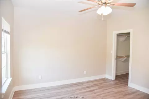 505 E 23rd St, Bryan, TX 77803 photo 3