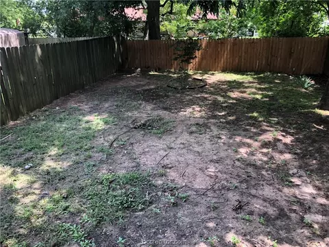 506 E 23rd St, Bryan, TX 77803 photo 9
