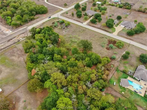 4079 Austins Lndg, Bryan, TX 77808 photo 12