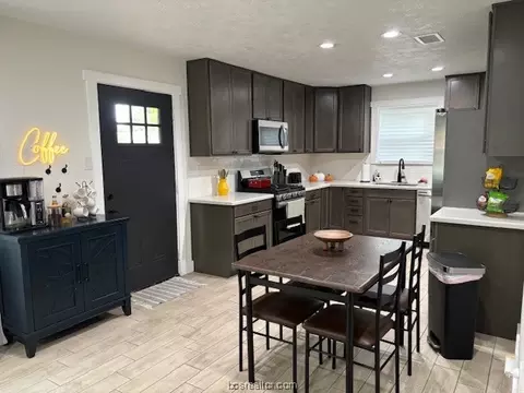 604 E 22nd St, Bryan, TX 77803 photo 11