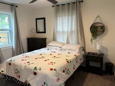 604 E 22nd St, Bryan, TX 77803 photo 6