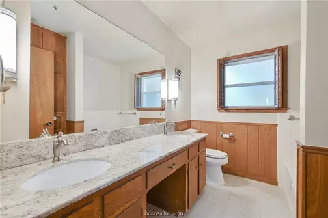 3505 Oak Ridge Dr, Bryan, TX 77802 photo 11