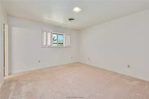 3505 Oak Ridge Dr, Bryan, TX 77802 photo 12
