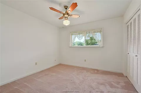 3505 Oak Ridge Dr, Bryan, TX 77802 photo 9