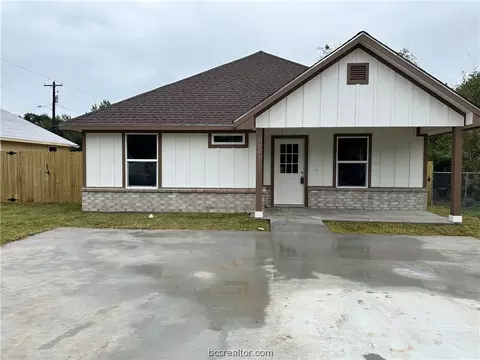 1201 Florida St, Bryan, TX 77803