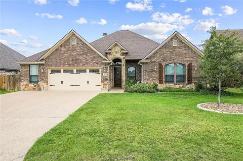 3052 Embers Loop, Bryan, TX 77808