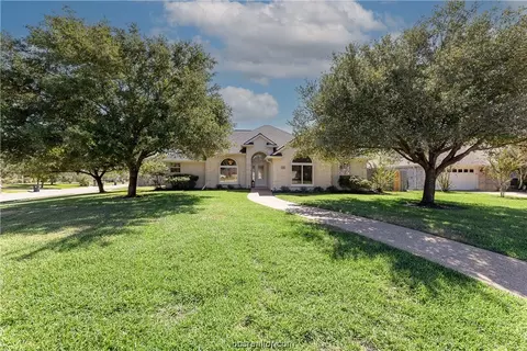 2110 Spring Crk, College Station, TX 77845