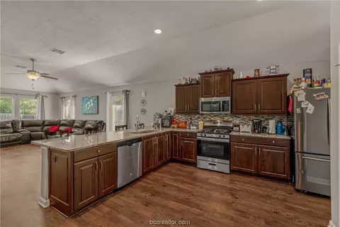 2128 Naples, Bryan, TX 77808 photo 8