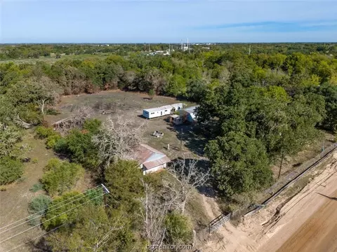 3545 Old Reliance Rd, Bryan, TX 77808 photo 4