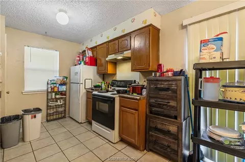 706 San Mario Court A-b, College Station, TX 77845