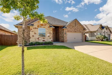 4260 Rock Bend Dr, College Station, TX 77845