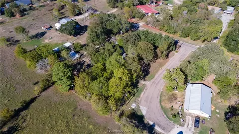 7792 Prospect Ln, Bryan, TX 77808 photo 4