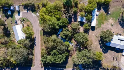 7792 Prospect Ln, Bryan, TX 77808 photo 3