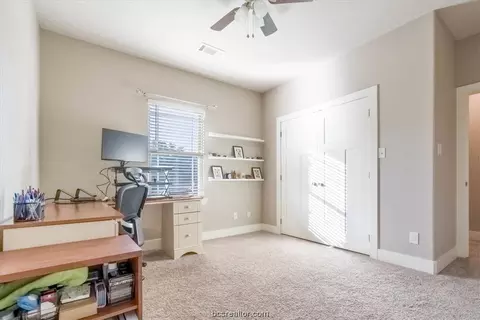1902 Debbie Dr, Bryan, TX 77802 photo 33