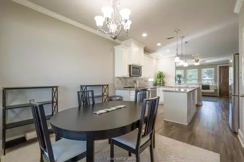 1902 Debbie Dr, Bryan, TX 77802 photo 21