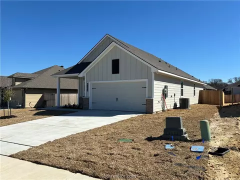 4794 Holm Oak Rd, College Station, TX 77845