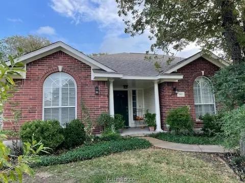 3811 Stony Creek Ln, College Station, TX 77845