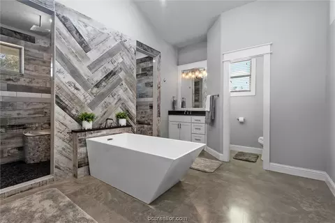 8877 Green Br, Bryan, TX 77808 photo 22