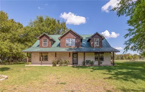 16916 Old Bundick Rd, Hearne, TX 77859