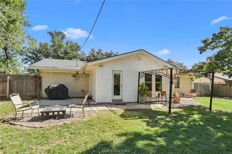 2502 Morris Ln, Bryan, TX 77802 photo 16