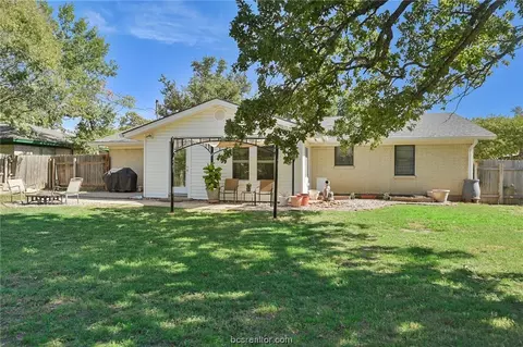 2502 Morris Ln, Bryan, TX 77802 photo 17