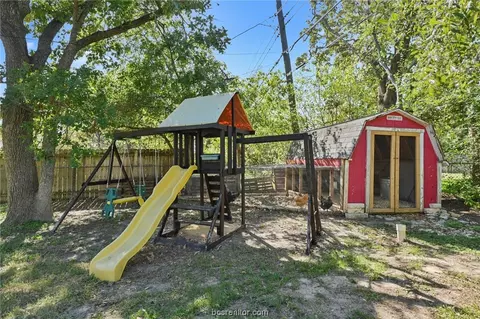 2502 Morris Ln, Bryan, TX 77802 photo 15