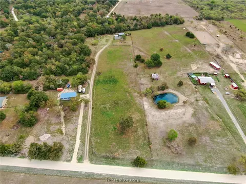 5509 Strawther Rd, North Zulch, TX 77872