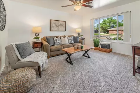 1805 Rose St, Bryan, TX 77802 photo 9