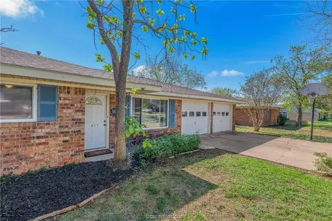 1805 Rose St, Bryan, TX 77802 photo 3